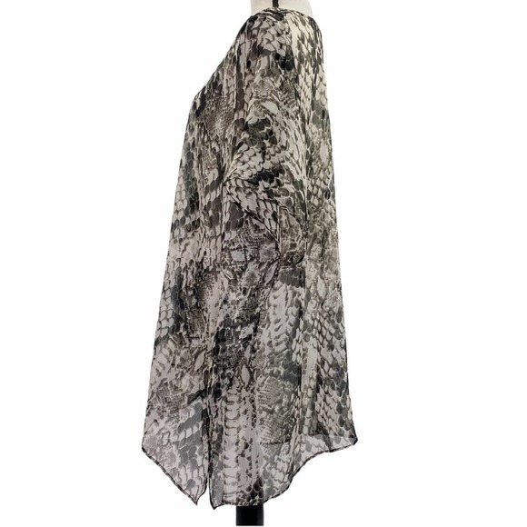 SNAKESKIN Print Embroidered Boxy Poncho Blouse - Picture 3 of 11